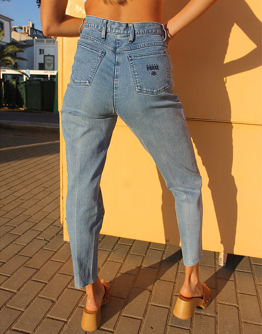 90s mom jeans
