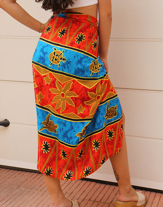 Falda midi cruzada con estampado vintage en rojo y azul