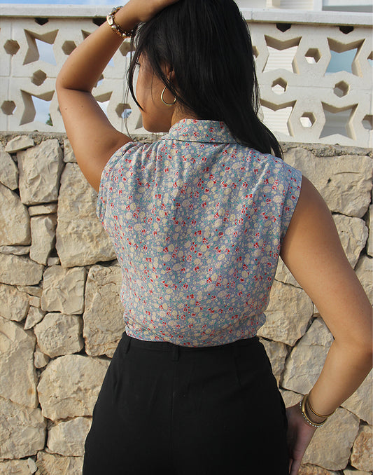 Floral Sleeveless Blouse