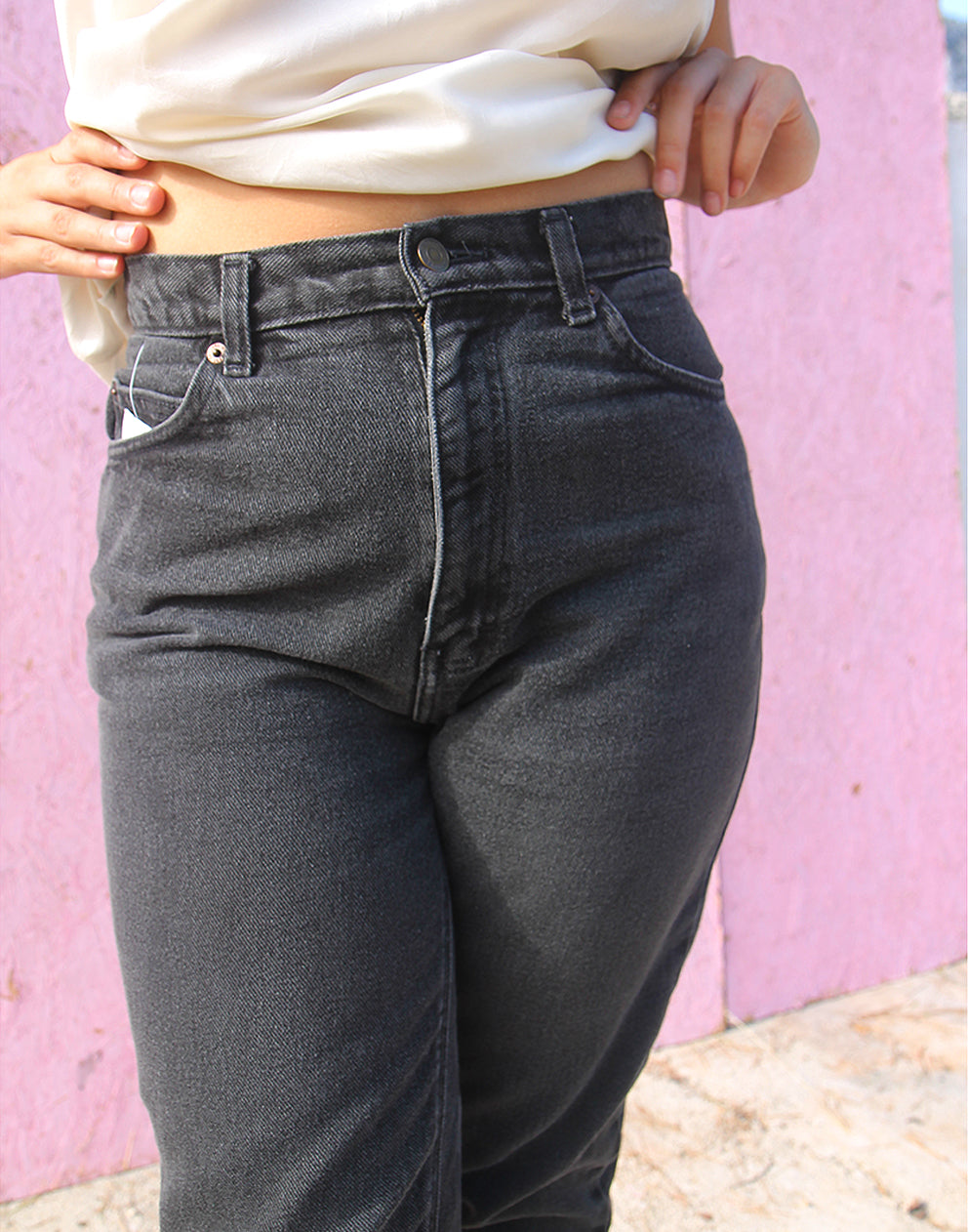 Black Mom Jeans
