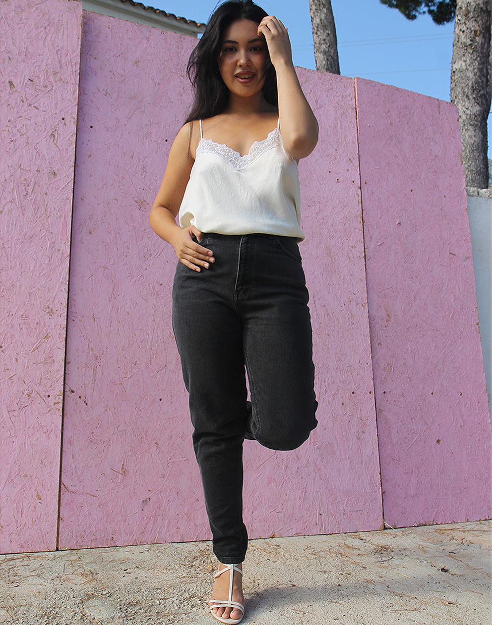 Black Mom Jeans