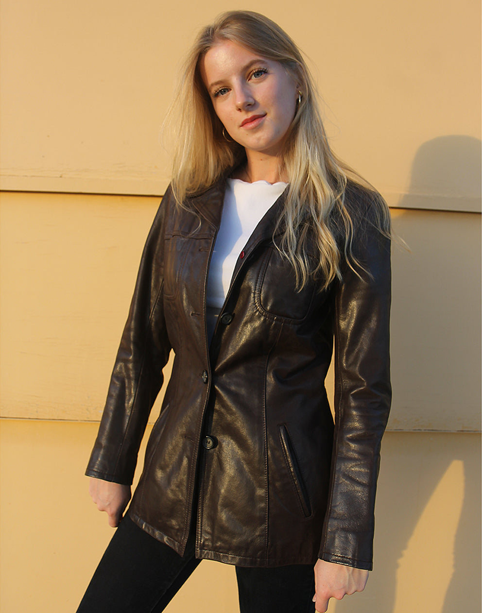 BROWN LEATHER JACKET