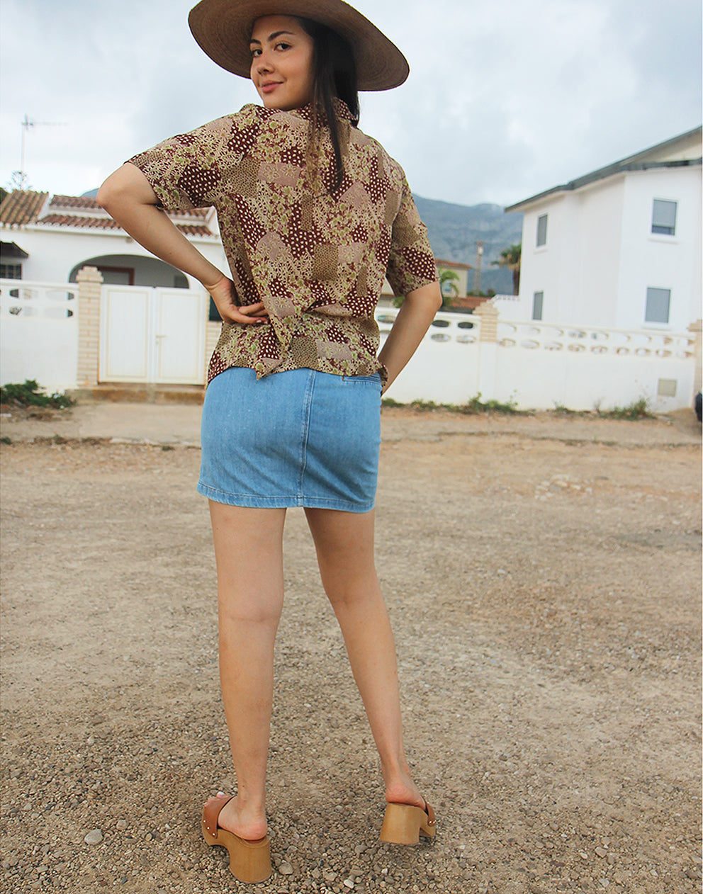 Short Sleeve Blouse in Brown