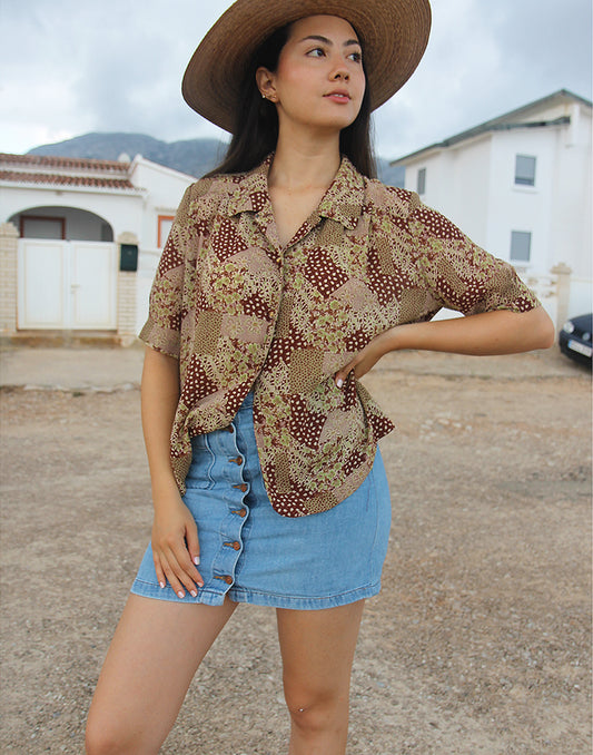 Short Sleeve Blouse in Brown