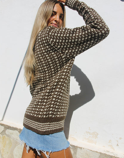 Crew Neck Sweater in Brown