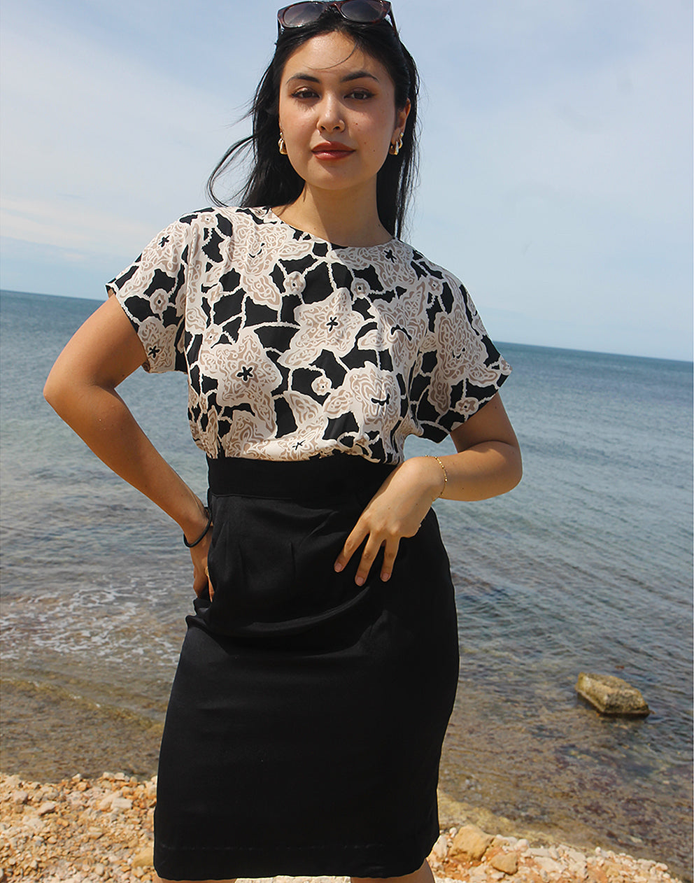 Short Sleeve Silk Shift Dress - EU 38