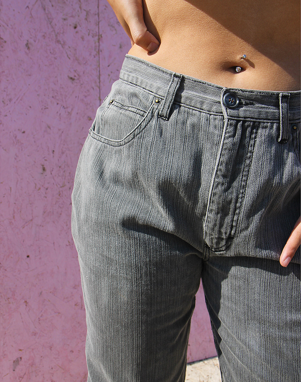 Grey Mom Jeans | W28