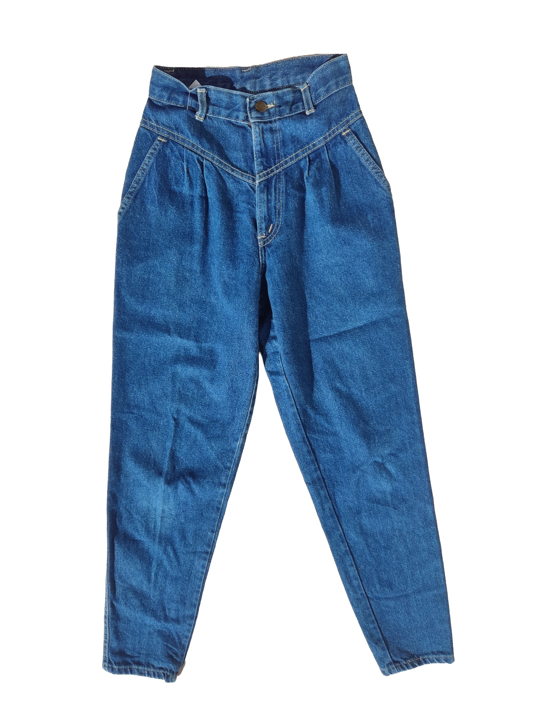 FRONT OF 90S STYLE VINTAGE BLUE MOM JEANS
