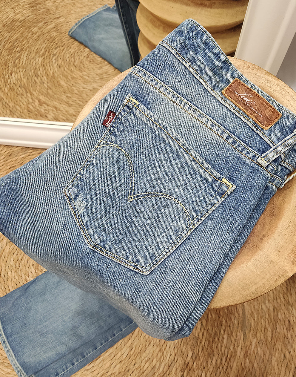 Low Rise Jeans