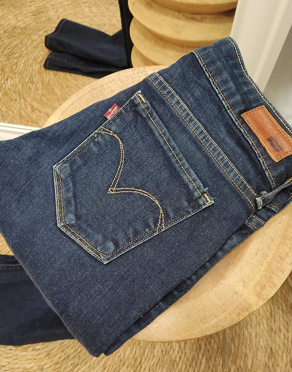 Low Rise Jeans