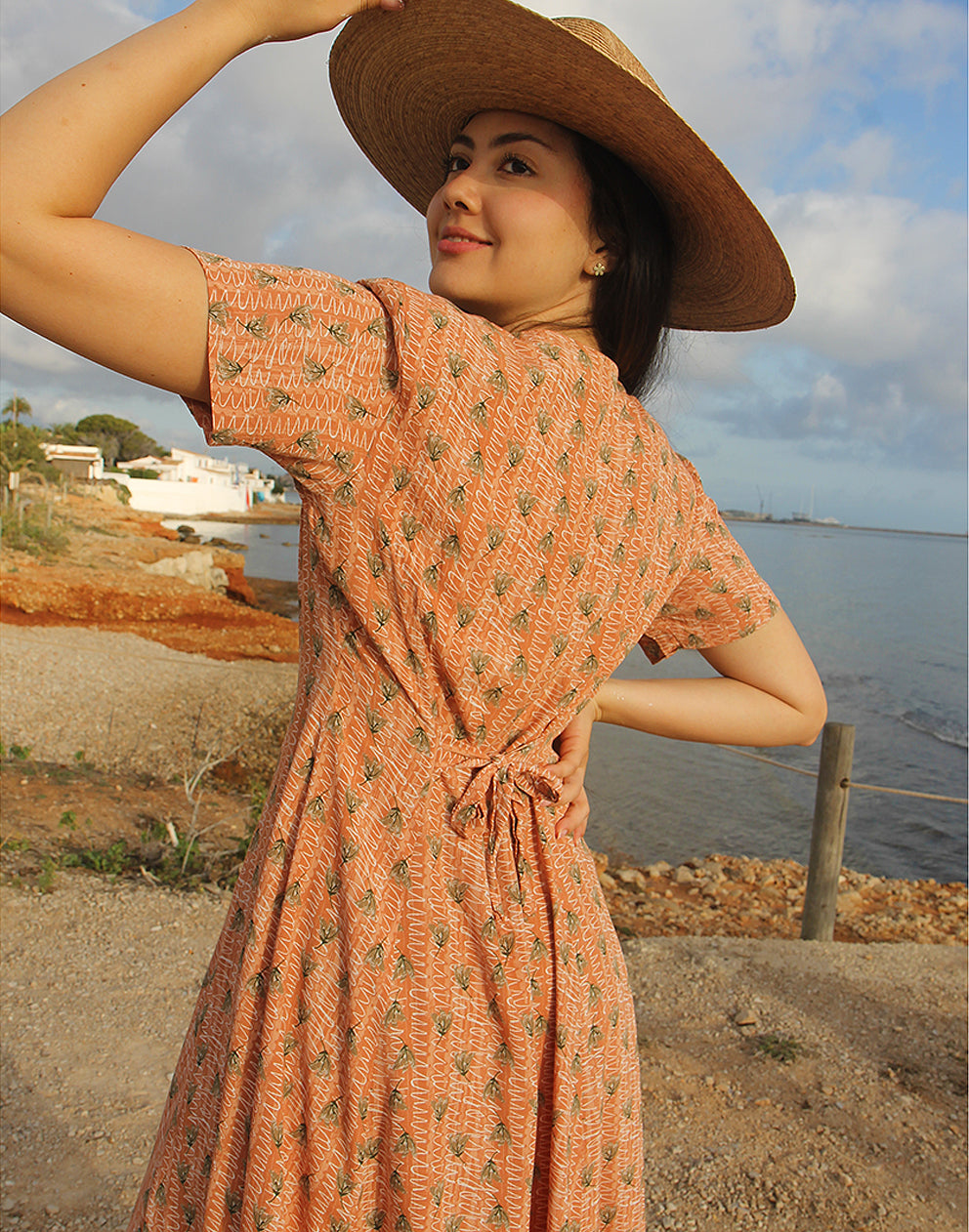 Vestido largo con flores