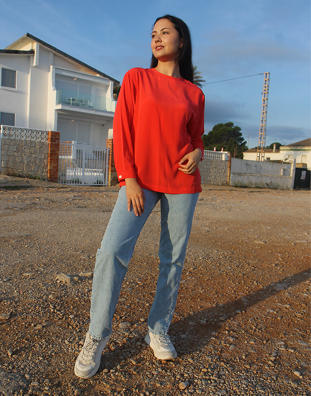 womens top red