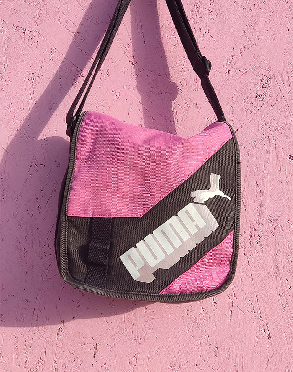 Canvas Puma Bag in Black & Pink