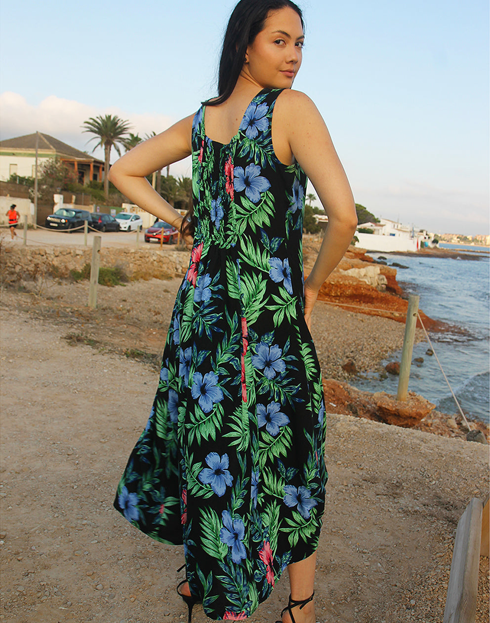 Sleeveless Maxi Dress