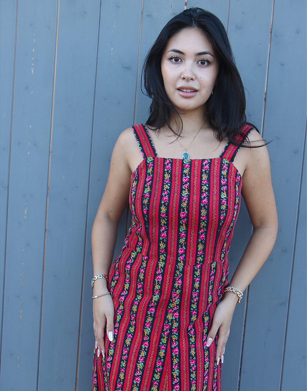 Red Sleeveless Summer Dress