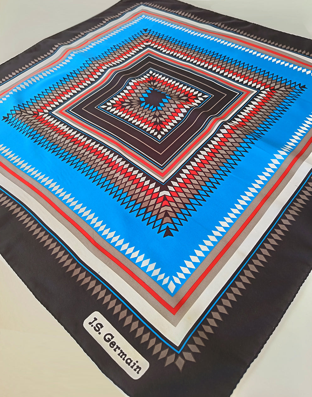 Geometric Scarf