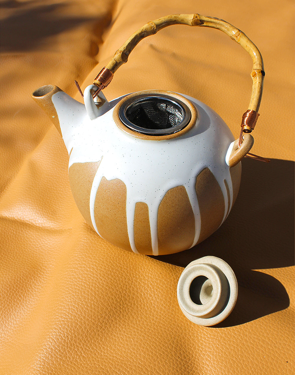 Stoneware Teapot with Bamboo Handle