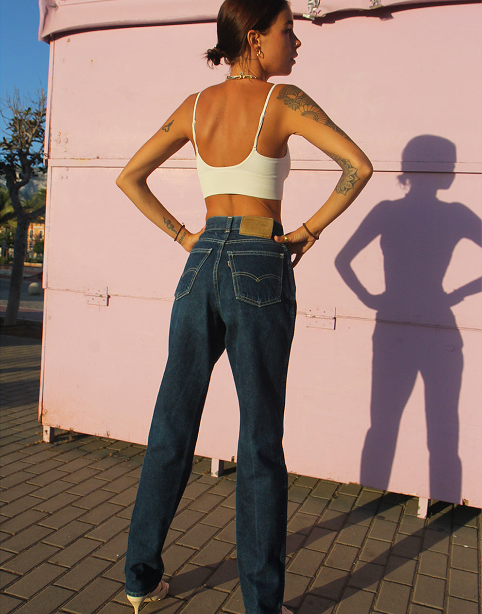 White high waisted best sale levis