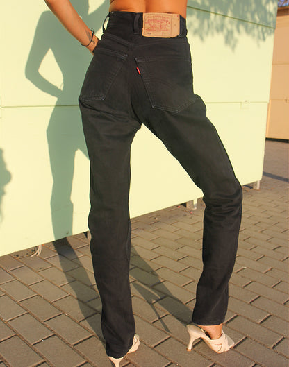 Vintage Levi's 501 Black Denim High Waist Mom Jeans